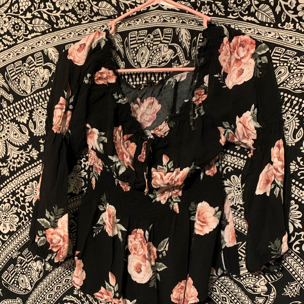 Almost famous off the shoulder blouse size med